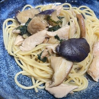 なすとささみ・シソでバターしょうゆ和風パスタ